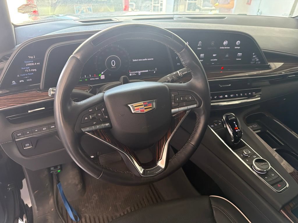 Certified 2024 Cadillac Escalade ESV Premium Luxury AWD/4WD image 9