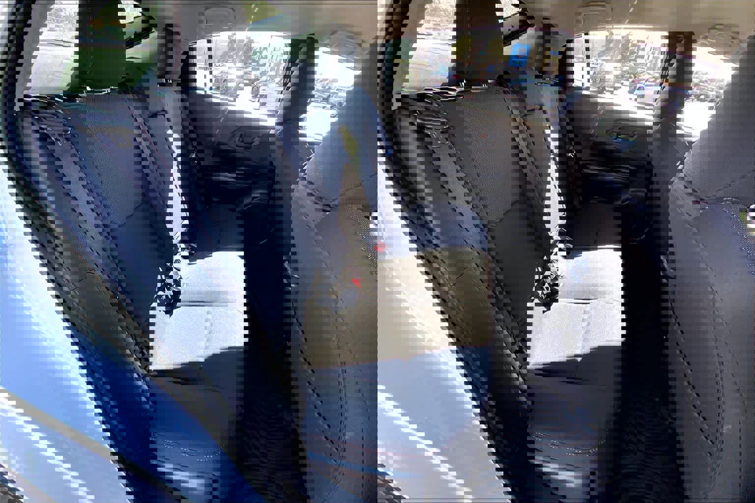 Used 2025 Toyota Prius Plug-In Hybrid image 19