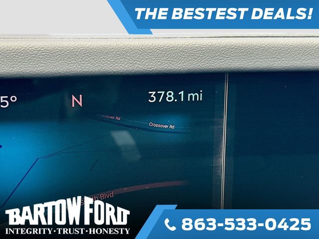 Used 2025 Lincoln Nautilus Reserve image 12