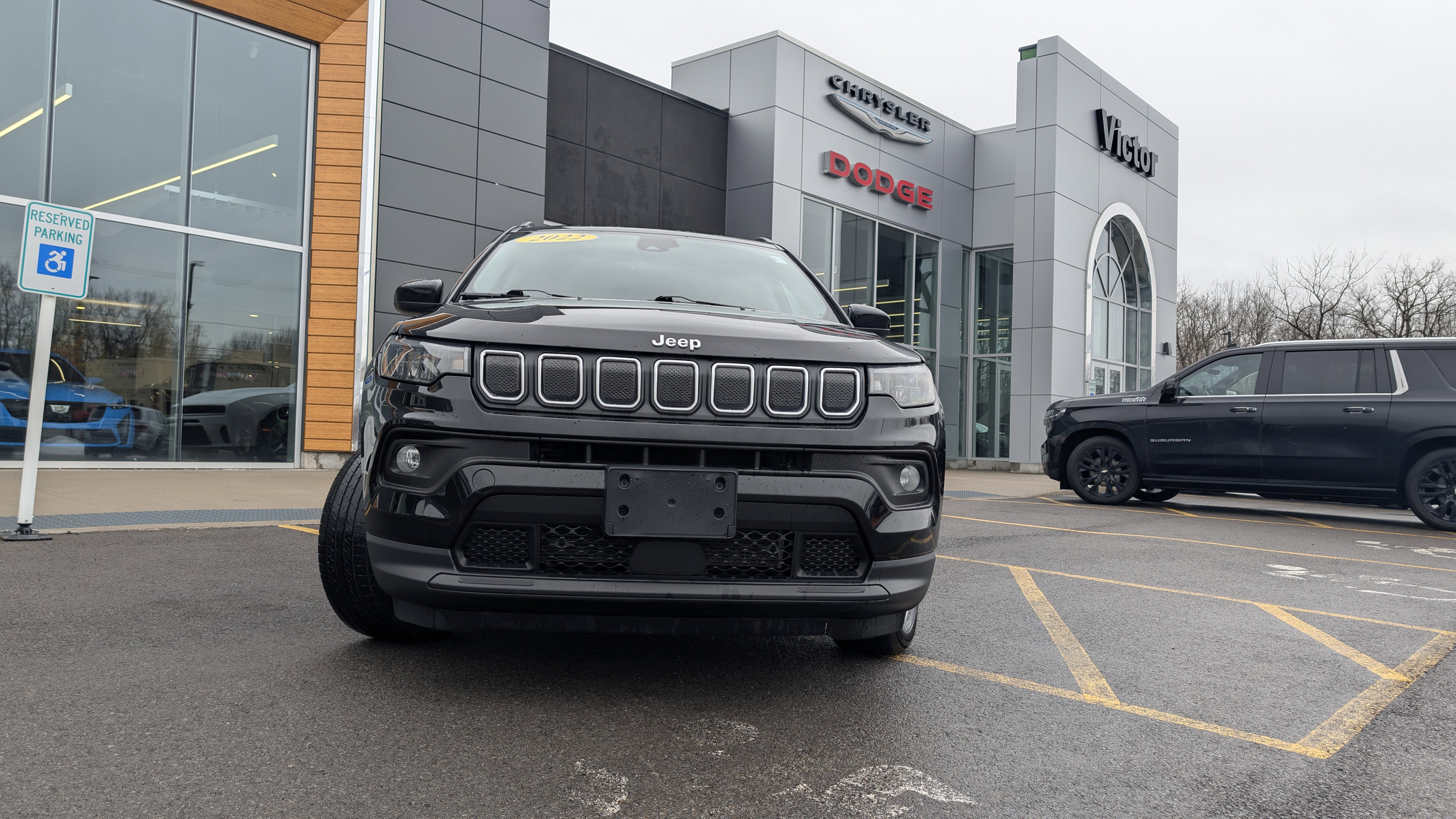 Used 2022 Jeep Compass Latitude w/ Convenience Group image 2