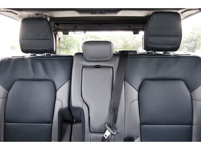 Used 2022 Ford Bronco Outer Banks AWD/4WD image 11