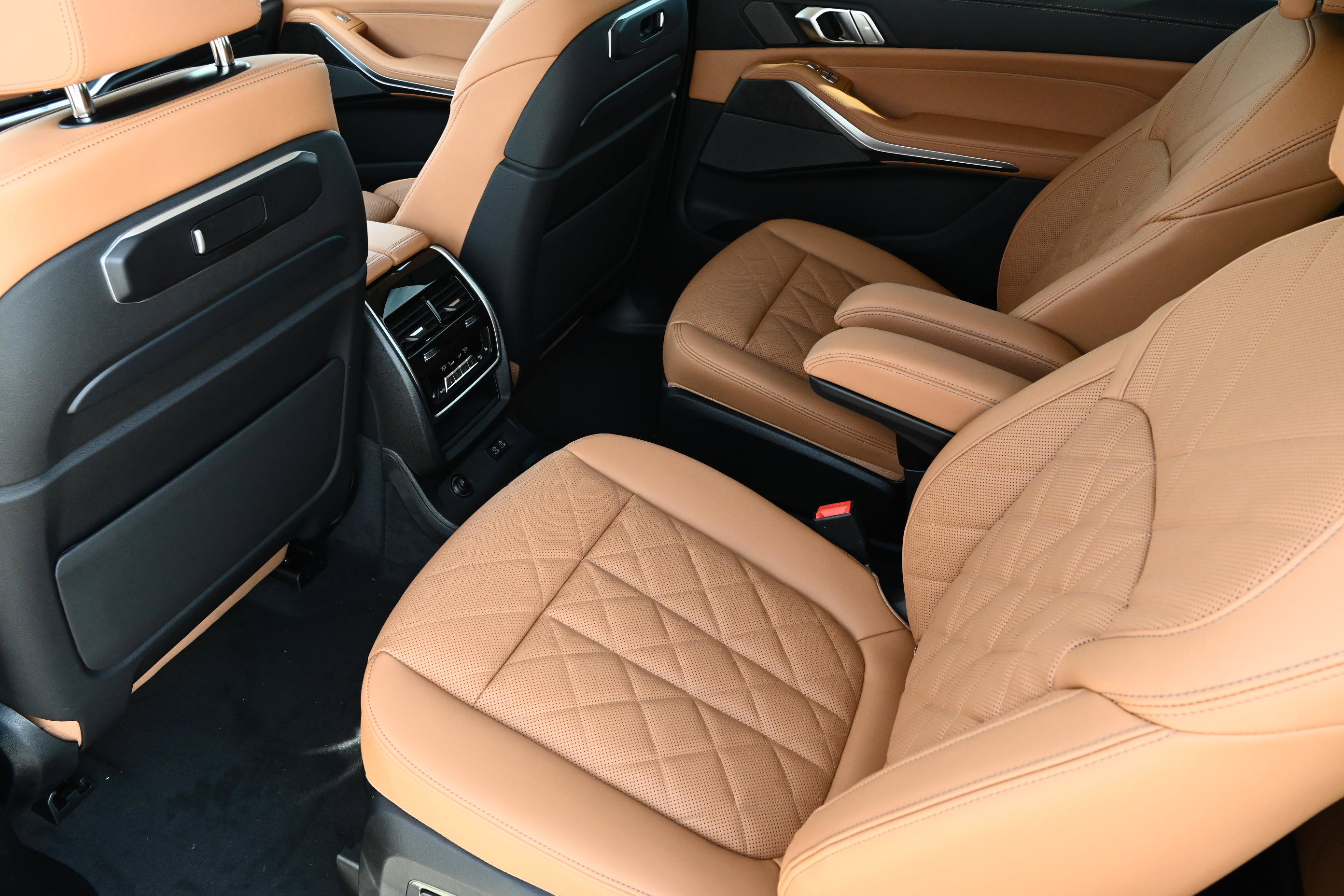 New 2026 BMW X7 xDrive40i w/ Executive Package image 11