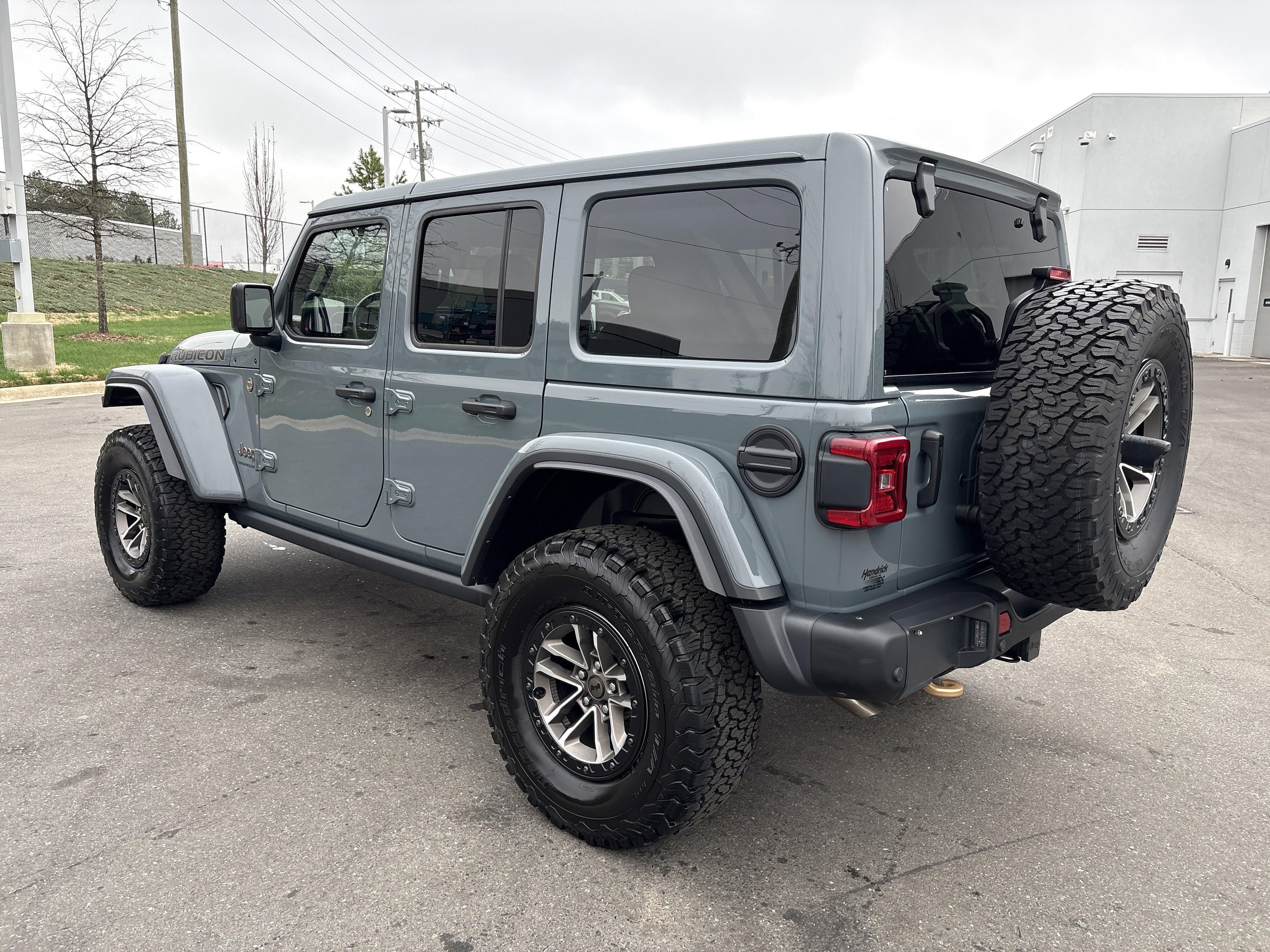 Certified 2024 Jeep Wrangler Unlimited Rubicon 392 w/ Dual Top Group AWD/4WD image 7