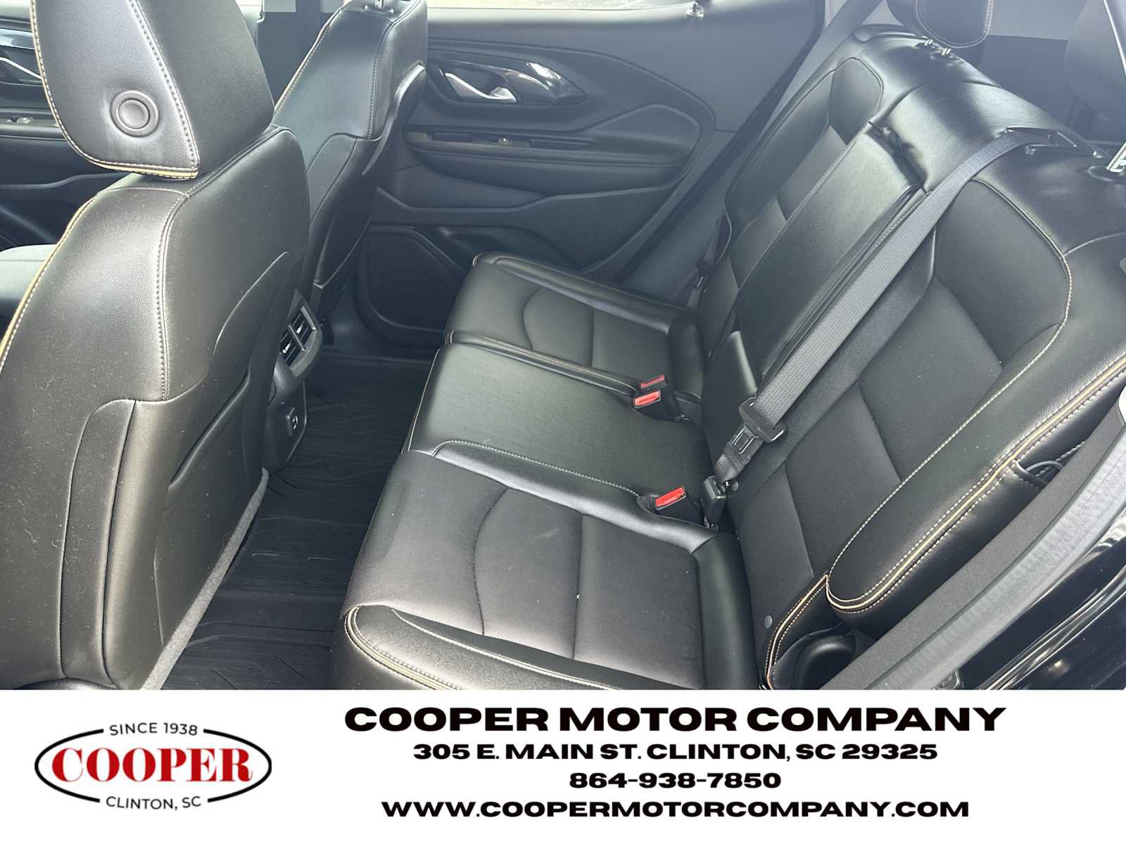 Used 2024 GMC Terrain AT4 w/ Tech Package AWD/4WD image 21