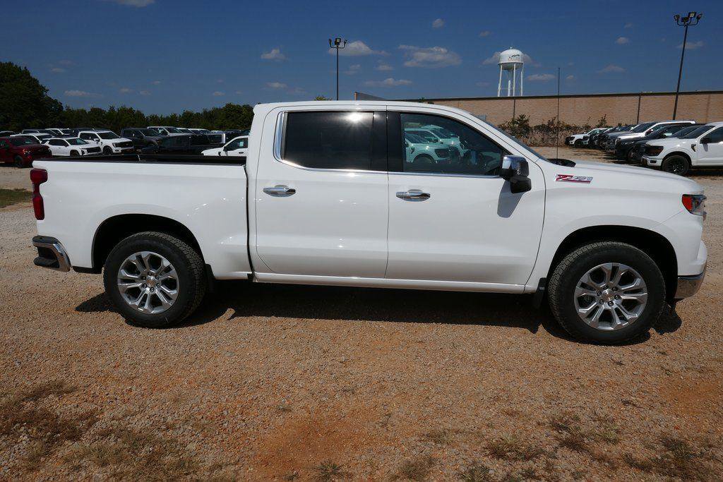 New 2026 Chevrolet Silverado 1500 LTZ w/ LTZ Premium Package image 2