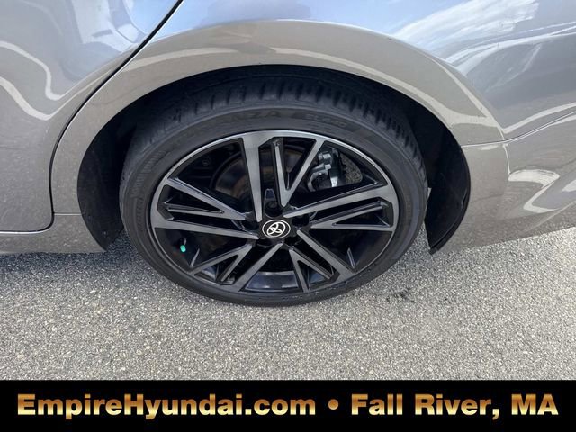 Used 2025 Toyota Camry XSE image 12