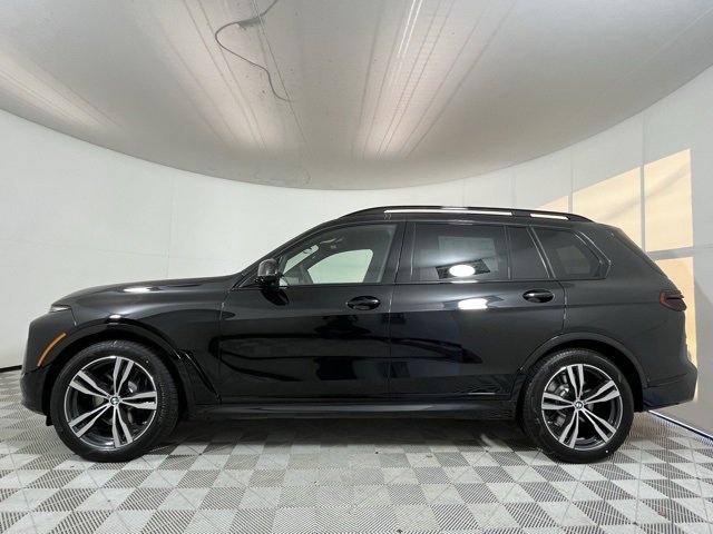 New 2026 BMW X7 xDrive40i w/ Executive Package image 4