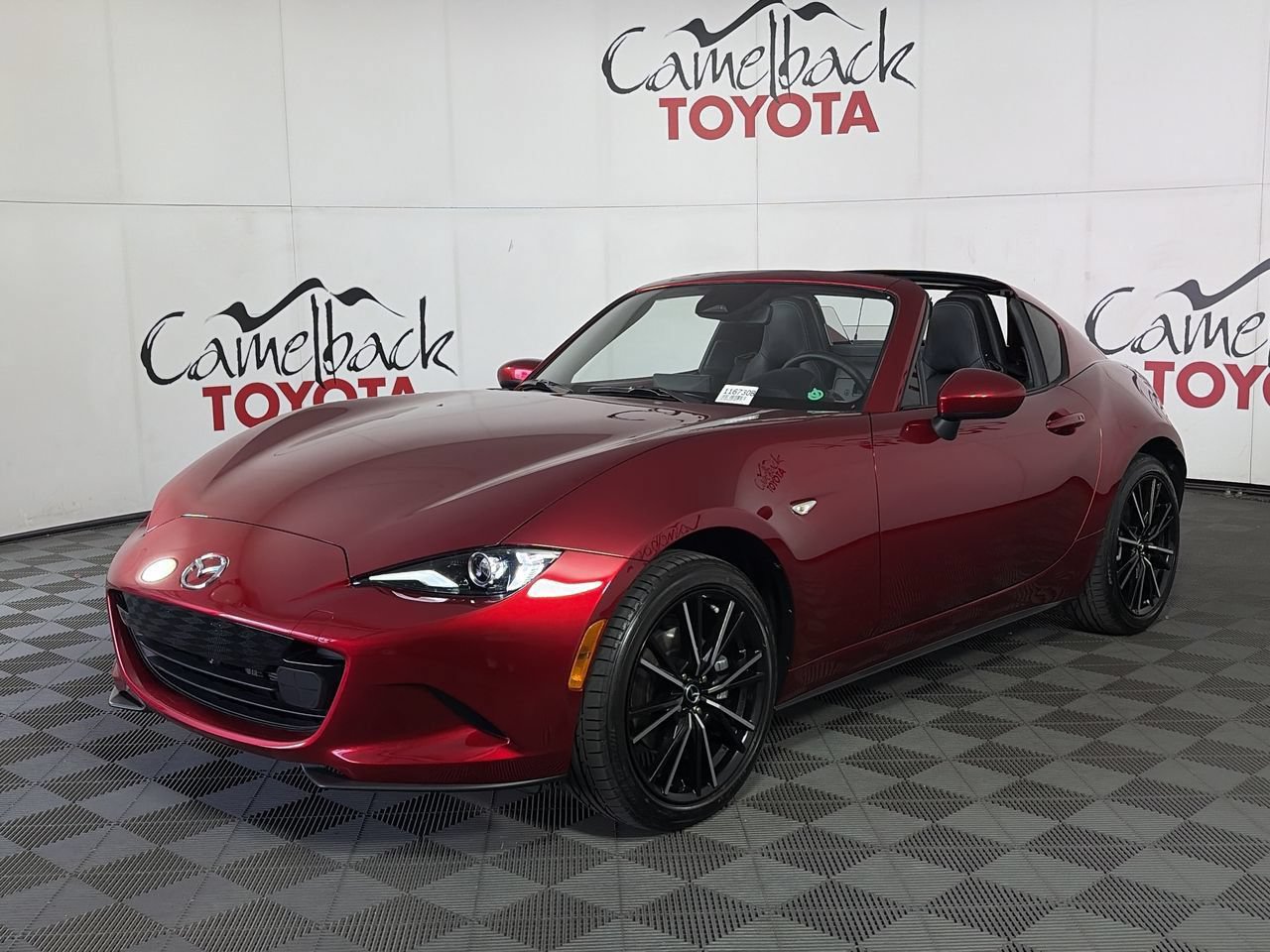 Used 2024 MAZDA MX-5 Miata RF Grand Touring w/ Weather Package RWD image 25