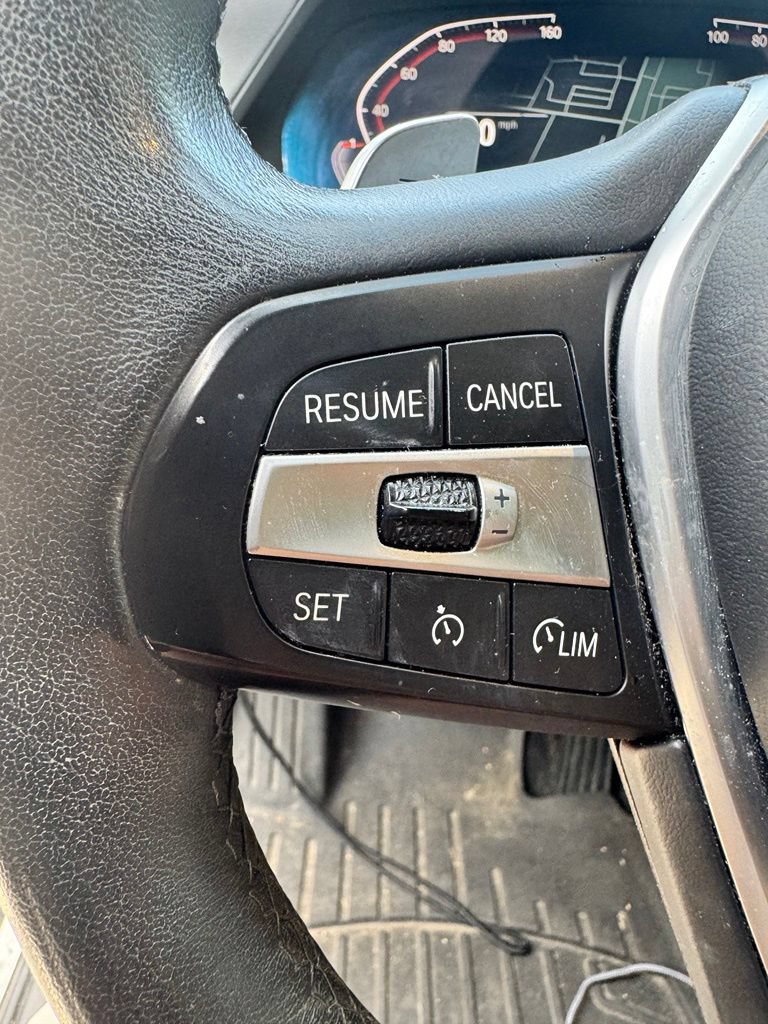 Used 2023 BMW X5 xDrive40i w/ Executive Package AWD/4WD image 22