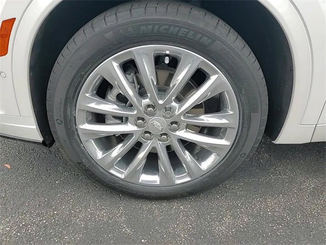 Certified 2022 Cadillac XT6 Premium Luxury w/ Technology Package image 9