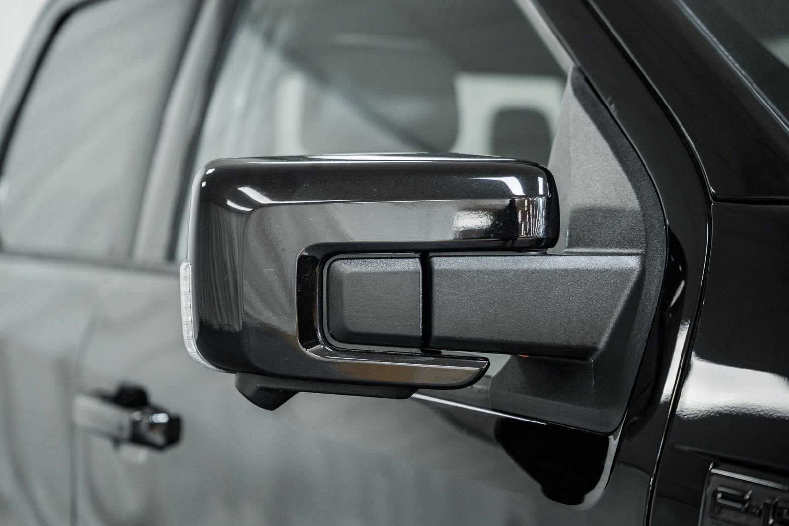 Certified 2023 Ford F150 Lariat w/ Equipment Group 502A High image 19