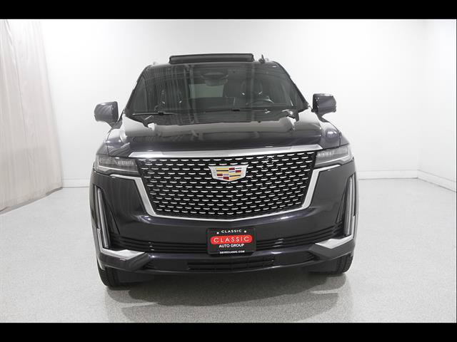 Certified 2022 Cadillac Escalade Premium Luxury AWD/4WD image 2