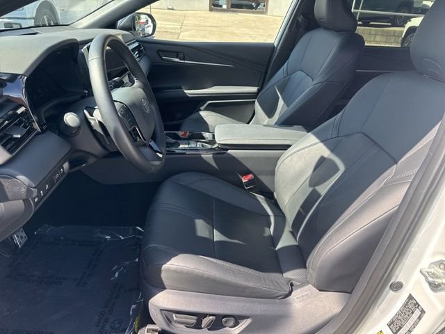 Used 2025 Toyota Camry XSE image 23