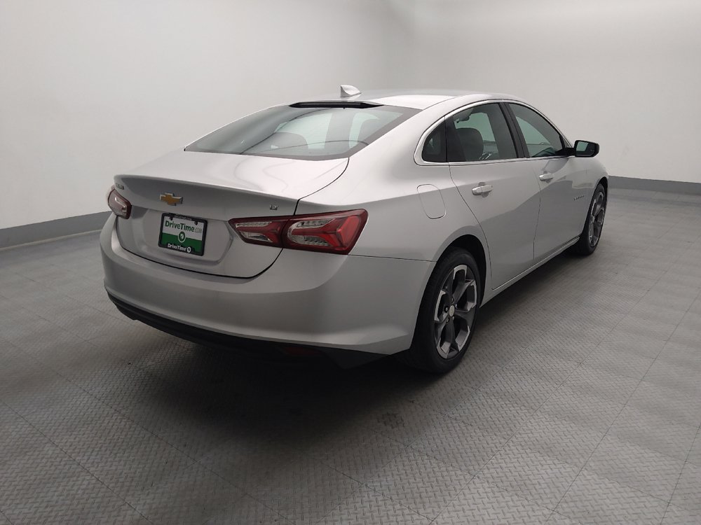 Used 2021 Chevrolet Malibu LT FWD image 7