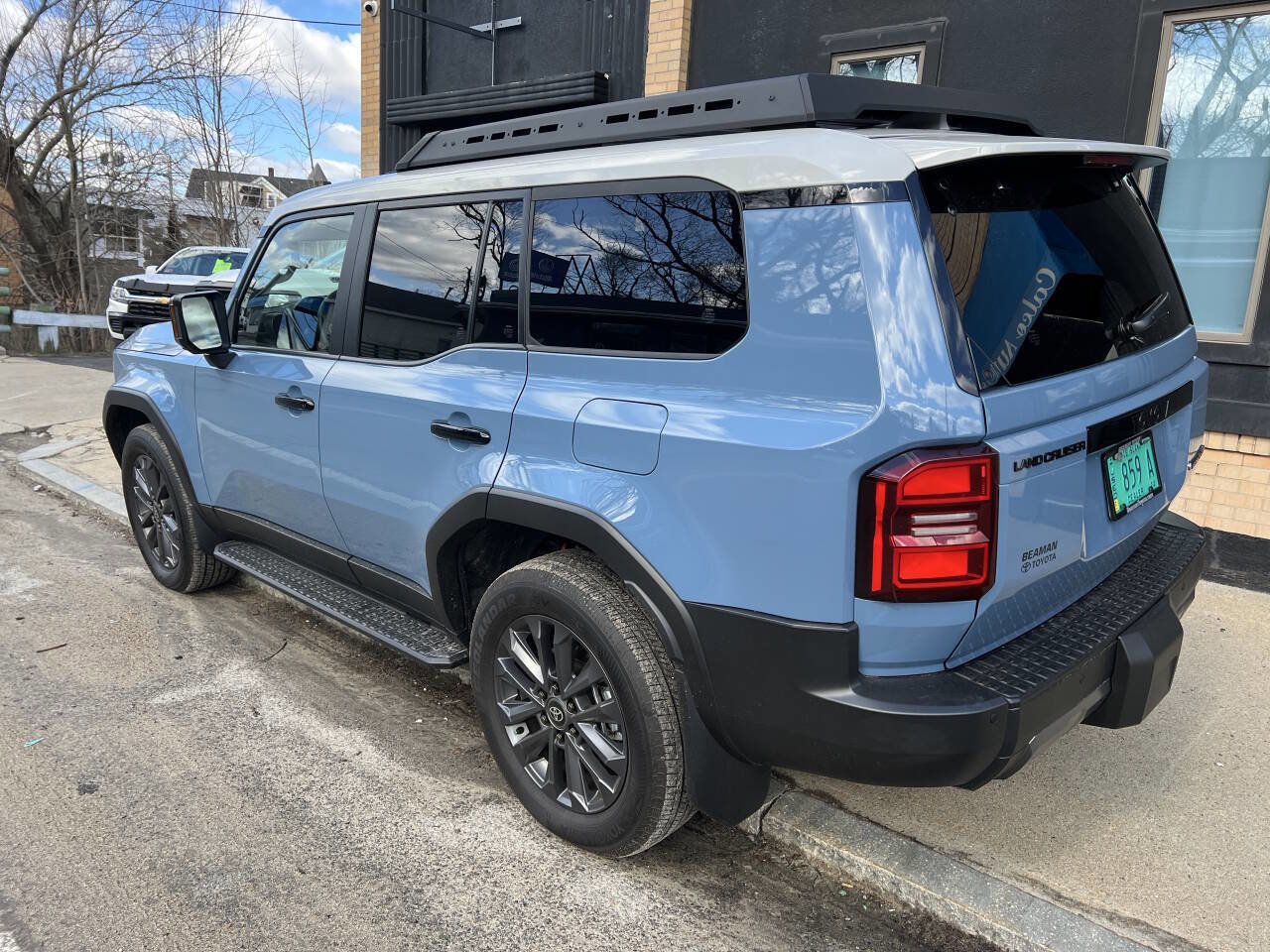 Used 2025 Toyota Land Cruiser w/ Premium Package image 5