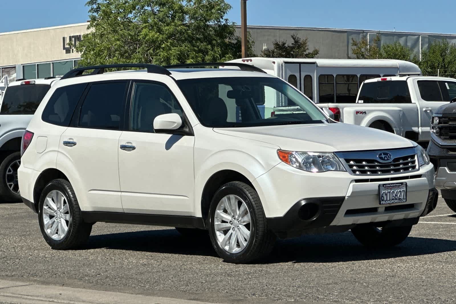 Used 2013 Subaru Forester 2.5X Premium AWD/4WD image 9