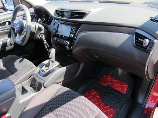 Used 2020 Nissan Rogue Sport S w/ Appearance Package FWD image 11
