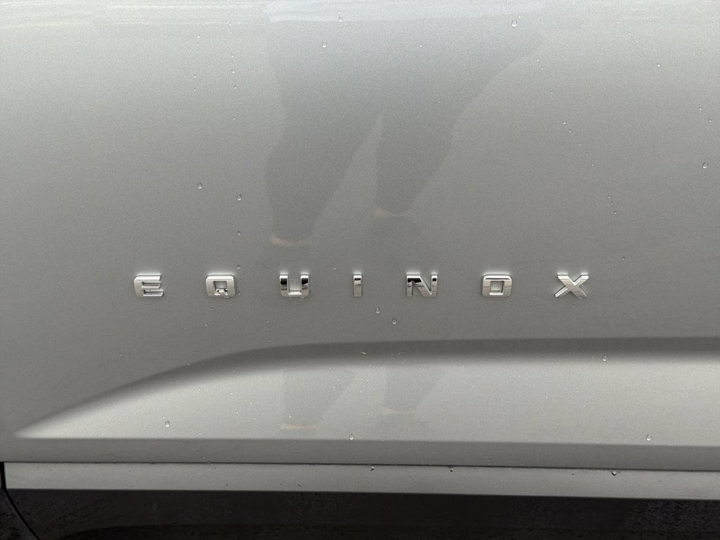 Used 2026 Chevrolet Equinox LT w/ Convenience Package II FWD image 32