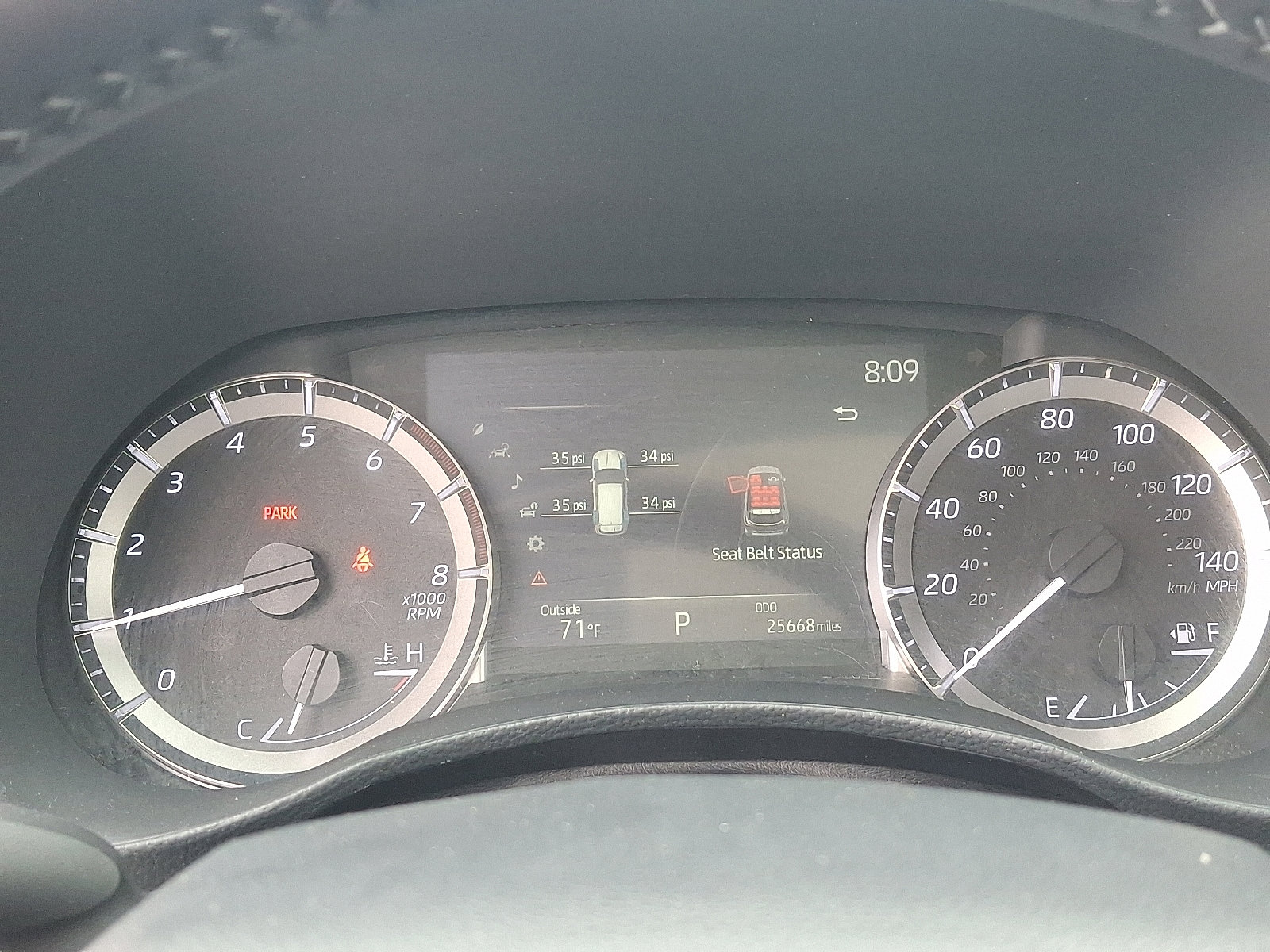 Used 2023 Toyota Highlander XLE AWD/4WD image 21