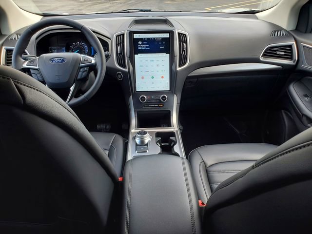 Certified 2024 Ford Edge SEL w/ Convenience Package image 7
