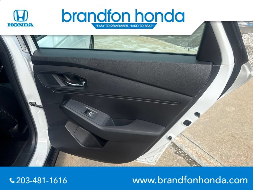 Used 2023 Honda Accord Sport image 9