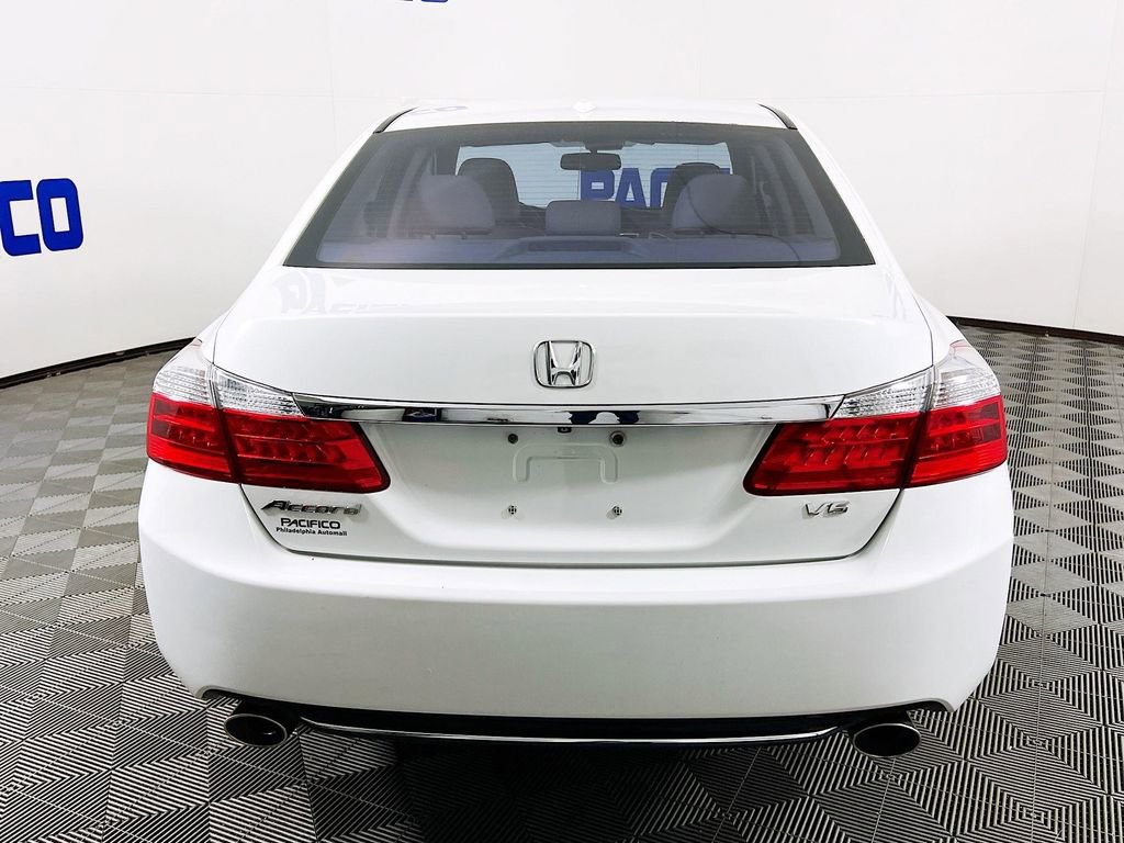Used 2015 Honda Accord EX-L image 5