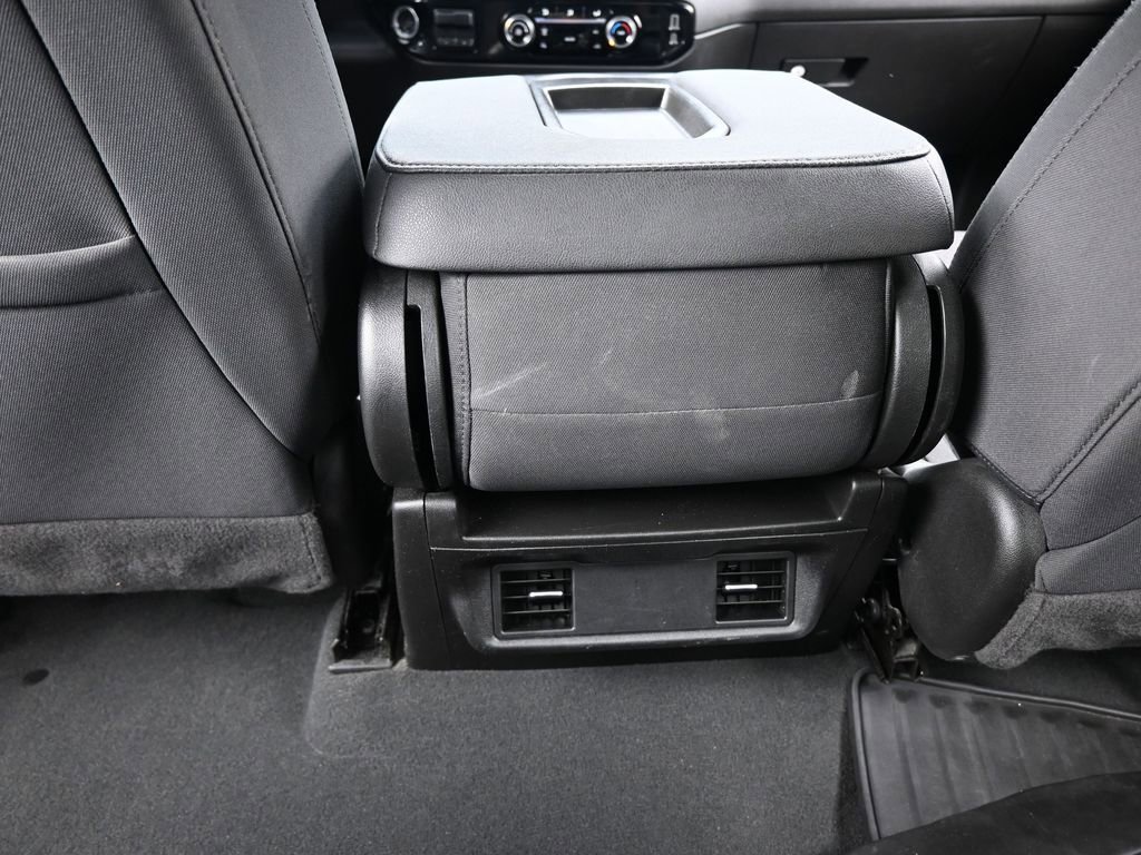 Used 2024 Chevrolet Silverado 2500 LT image 37