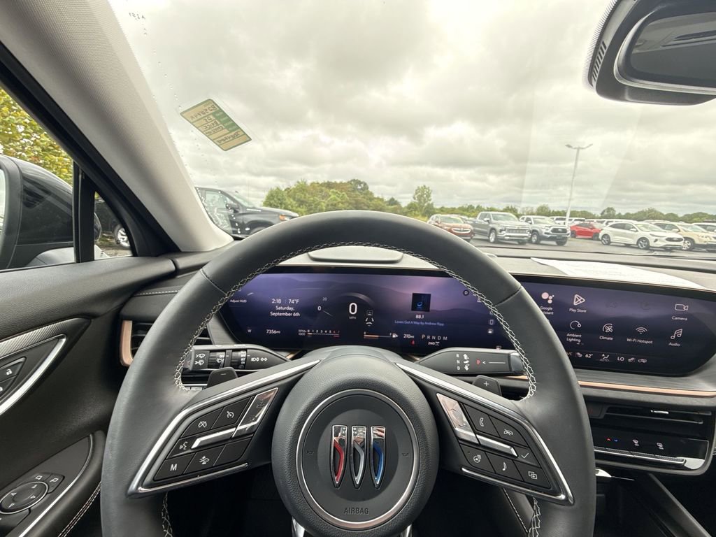 Certified 2025 Buick Envision Sport Touring image 17