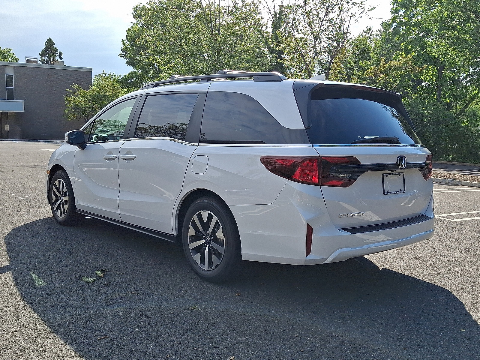 New 2026 Honda Odyssey EX-L image 4