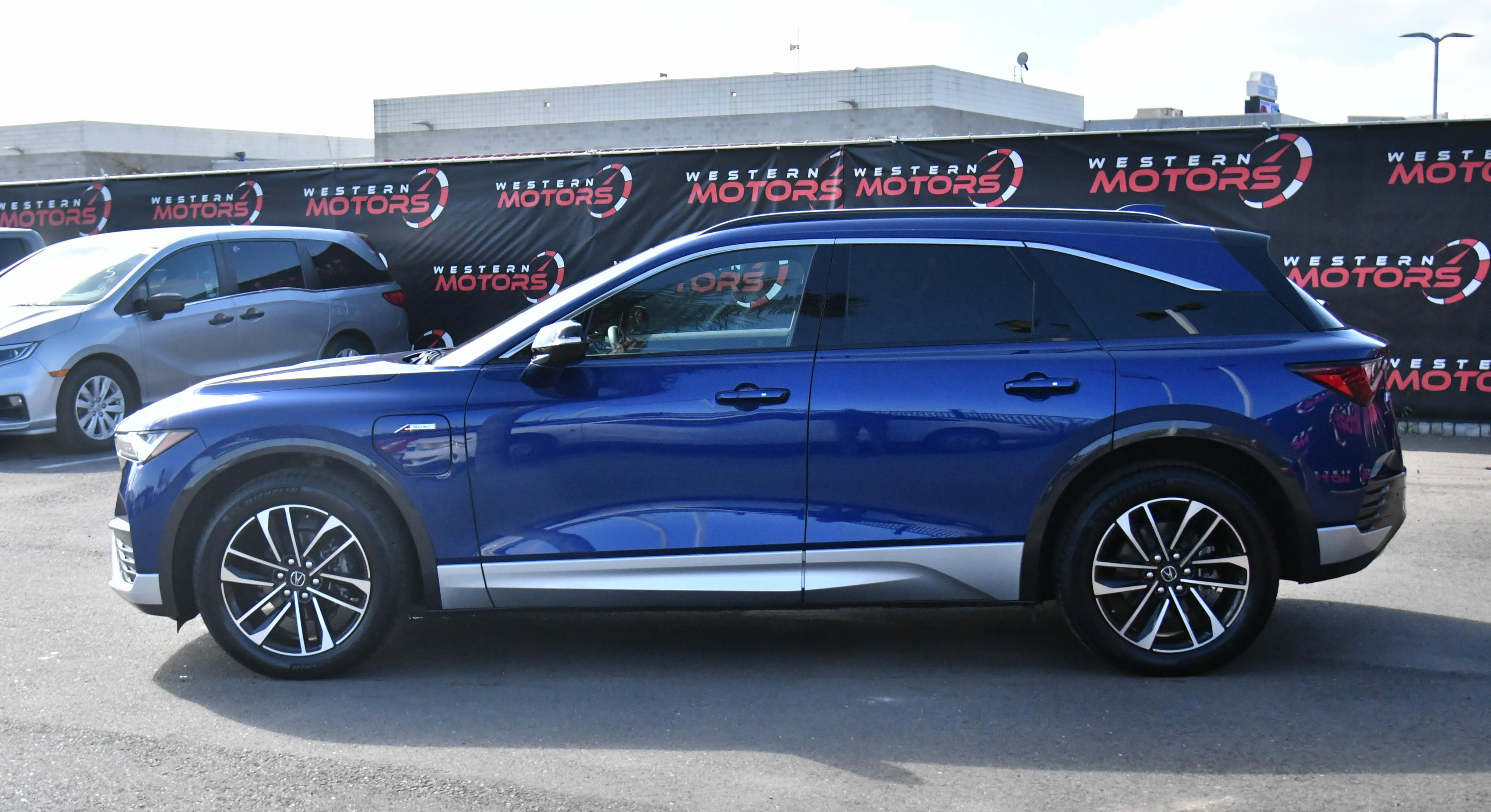 Used 2024 Acura ZDX A-Spec image 4