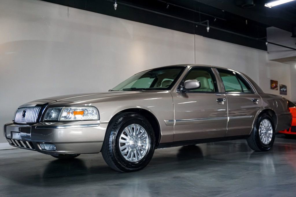 Used 2006 Mercury Grand Marquis LS image 3