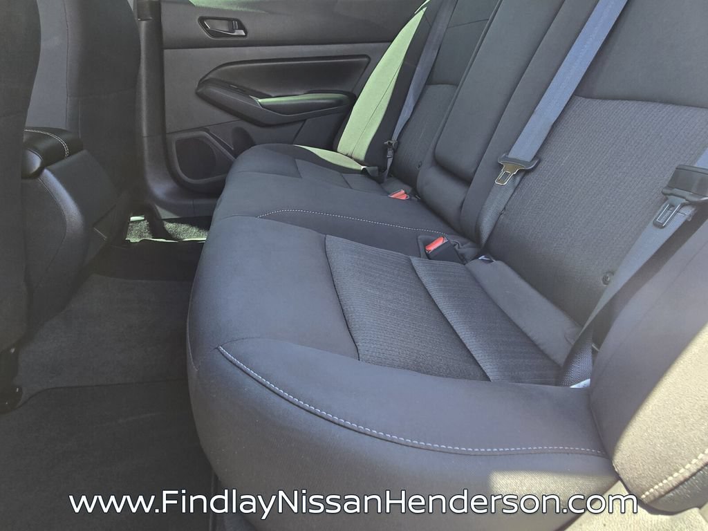 Used 2025 Nissan Altima 2.5 S FWD image 11