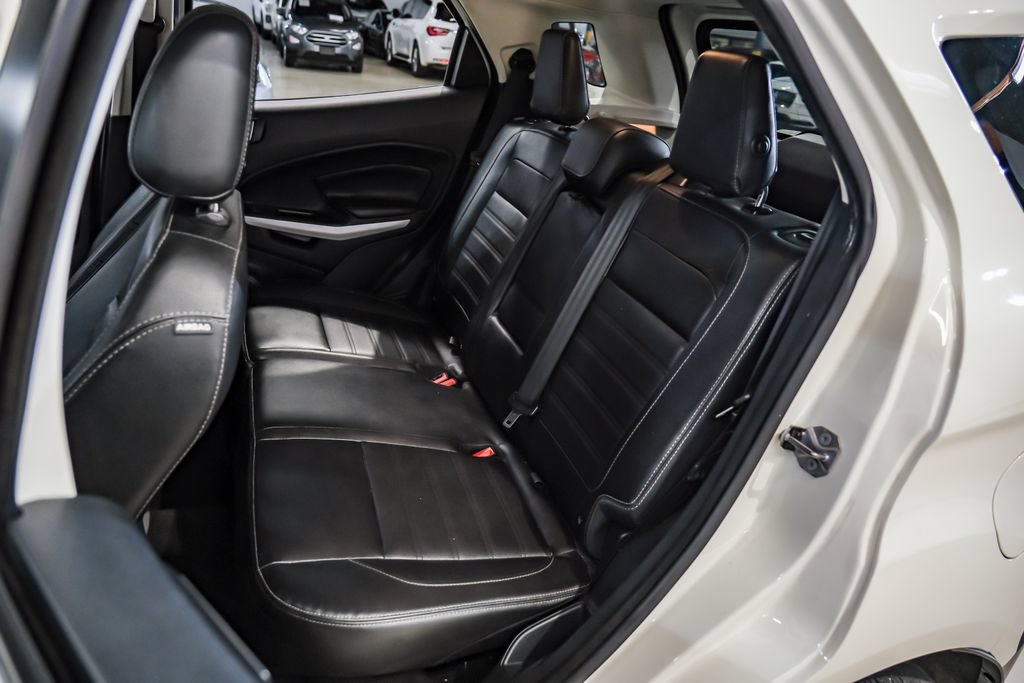 Used 2021 Ford EcoSport Titanium FWD image 40