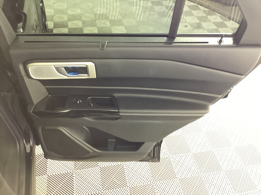 Used 2023 Ford Explorer ST w/ Equipment Group 401A image 12