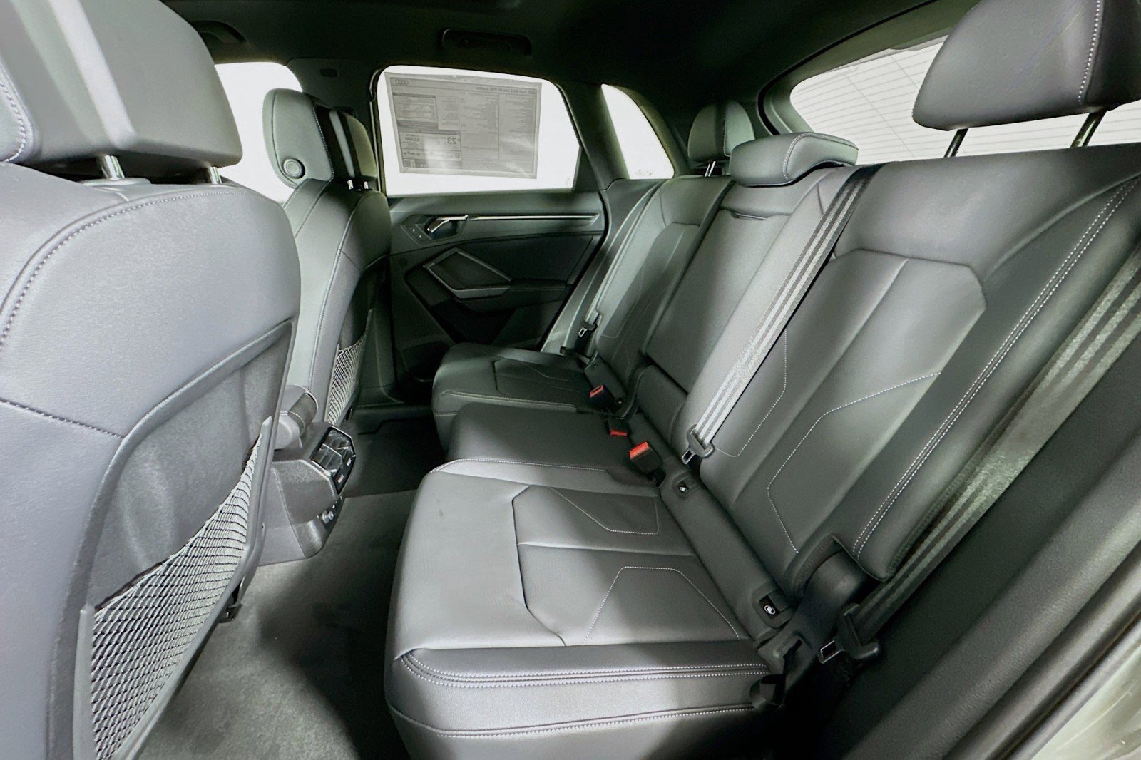 New 2025 Audi Q3 2.0T Premium image 9