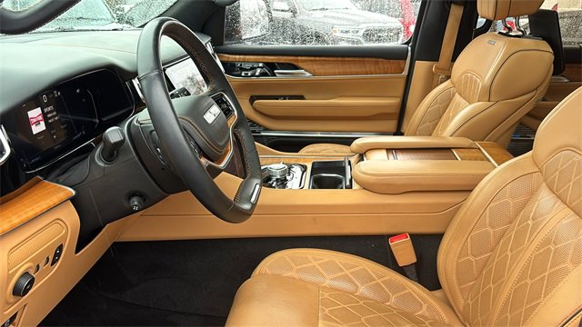 Used 2023 Jeep Grand Wagoneer L Series III w/ Rear Seat Video Group 1 image 27