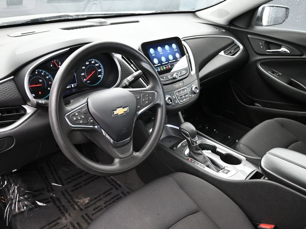 Used 2024 Chevrolet Malibu LT image 21