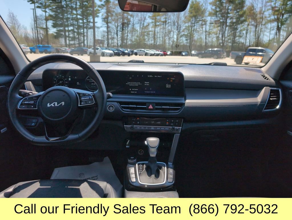 Used 2024 Kia Seltos SX w/ SX Sunroof Package AWD/4WD image 15