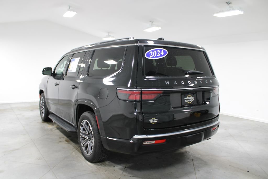 Used 2024 Jeep Wagoneer Series II w/ Flexible Seating Group AWD/4WD image 7