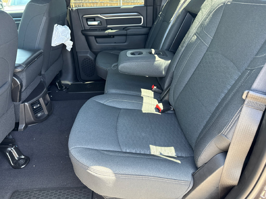 New 2026 RAM 2500 Big Horn AWD/4WD image 16