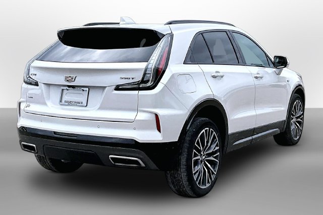 Used 2024 Cadillac XT4 Sport AWD/4WD image 13