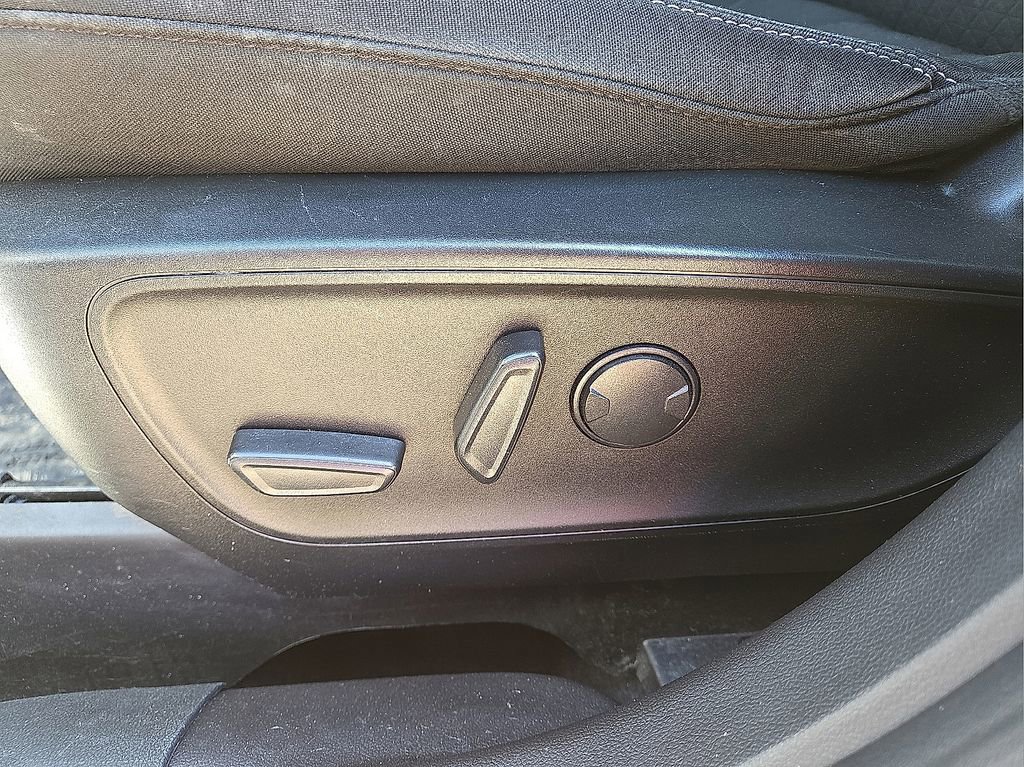 Used 2023 Ford Escape Active image 22
