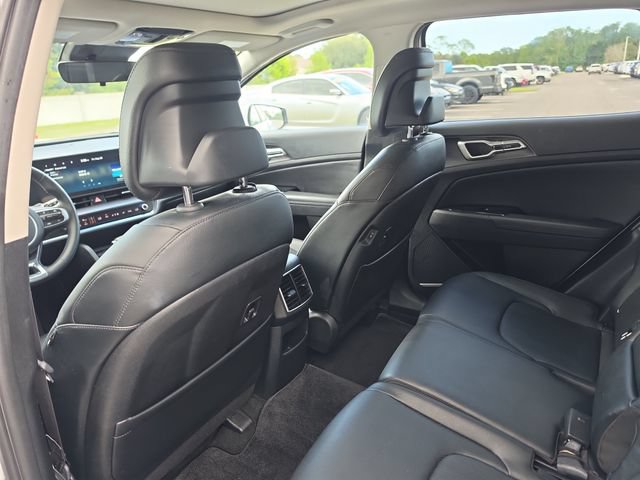 Certified 2025 Kia Sportage EX w/ Premium Package FWD image 11