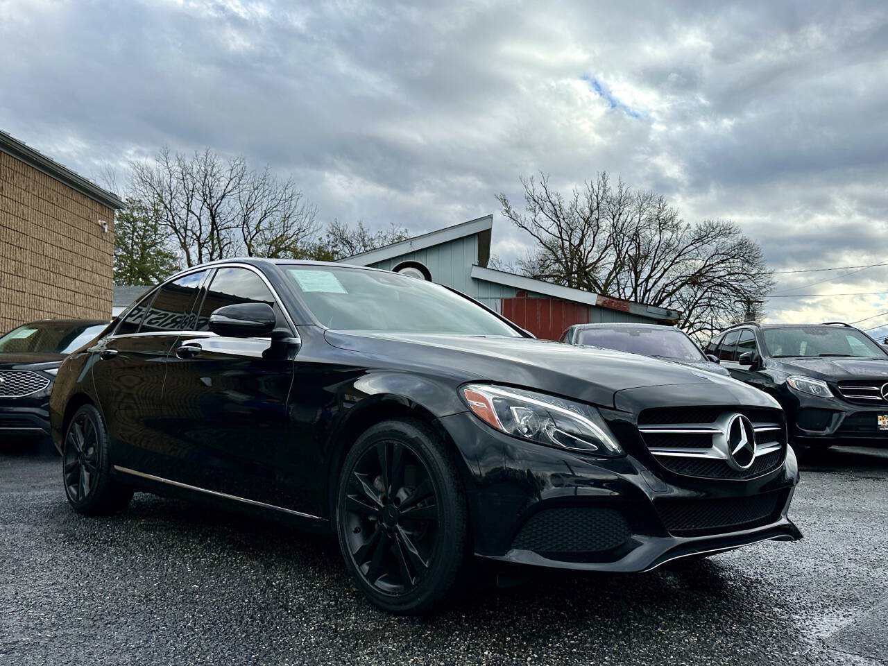 Used 2017 Mercedes-Benz C 300 Sedan w/ Premium 2 Package image 7