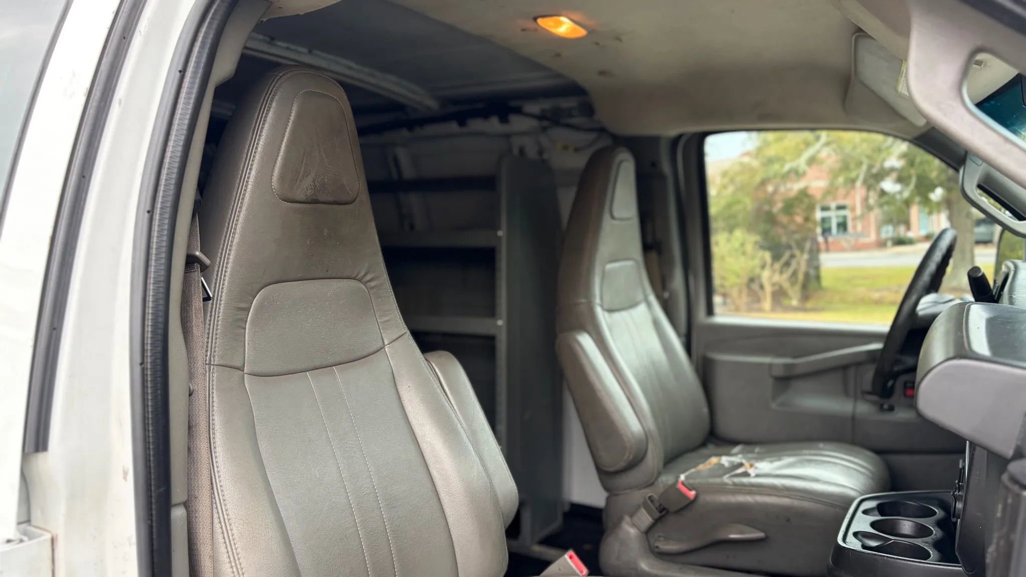 Used 2017 GMC Savana 2500 image 12