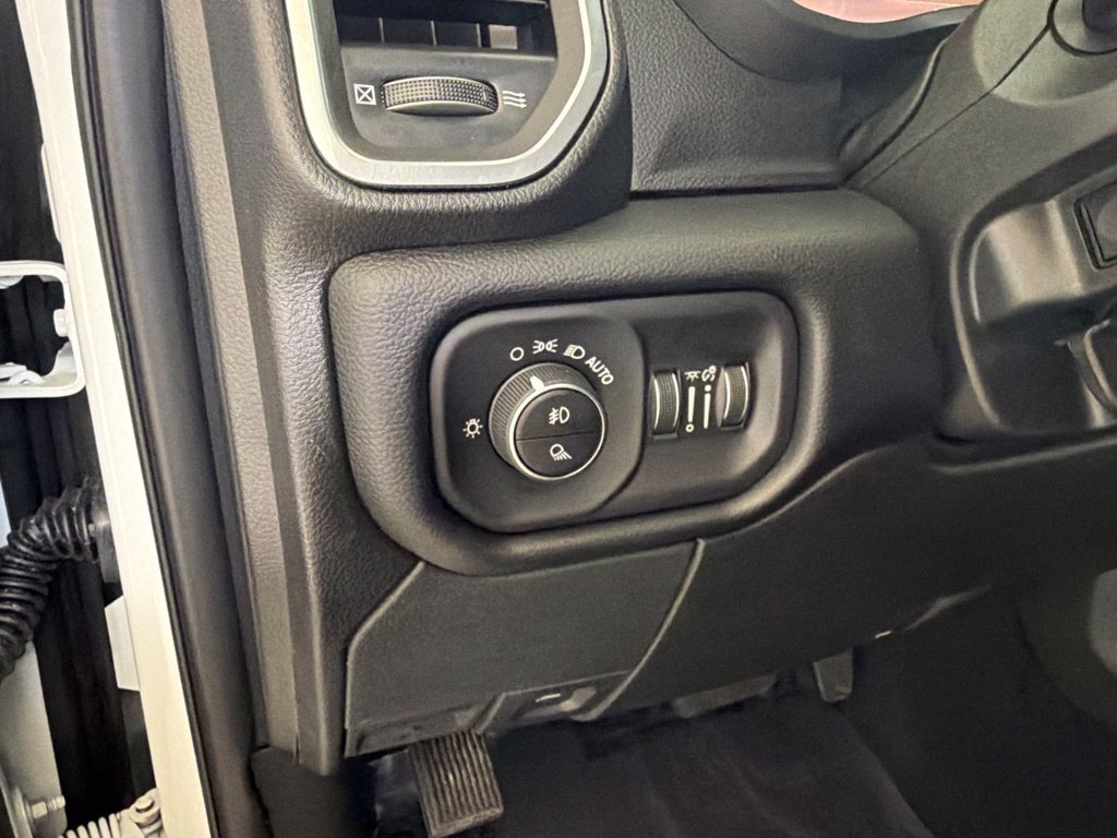 Used 2026 RAM 3500 Laramie w/ Towing Technology Group AWD/4WD image 48