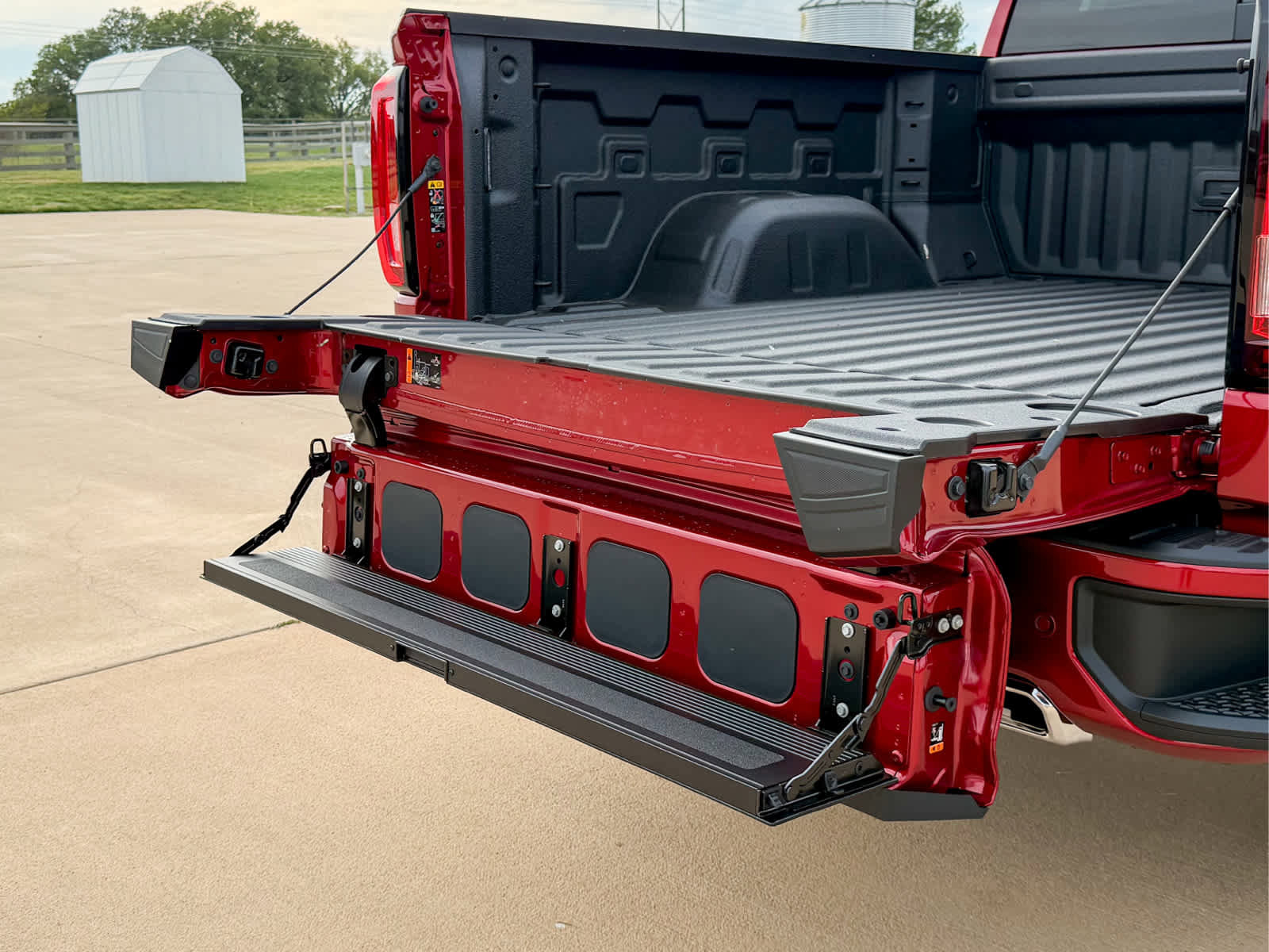 New 2026 GMC Sierra 1500 AT4 w/ AT4 Premium Package image 8