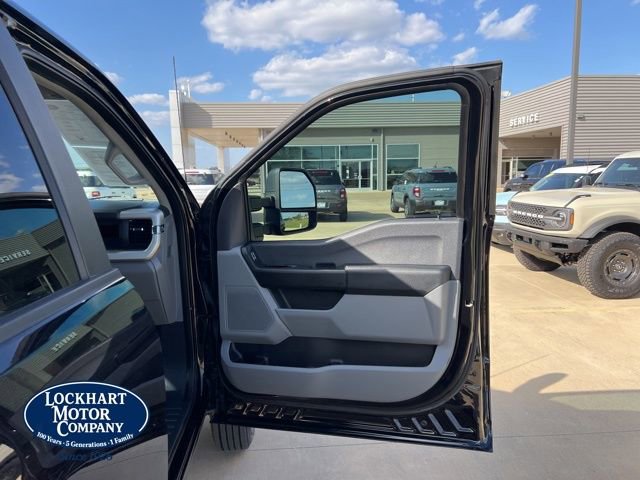 Used 2023 Ford F450 XL image 29