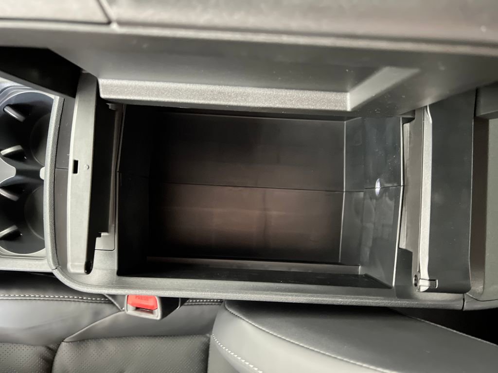 New 2026 Subaru Solterra Premium image 29