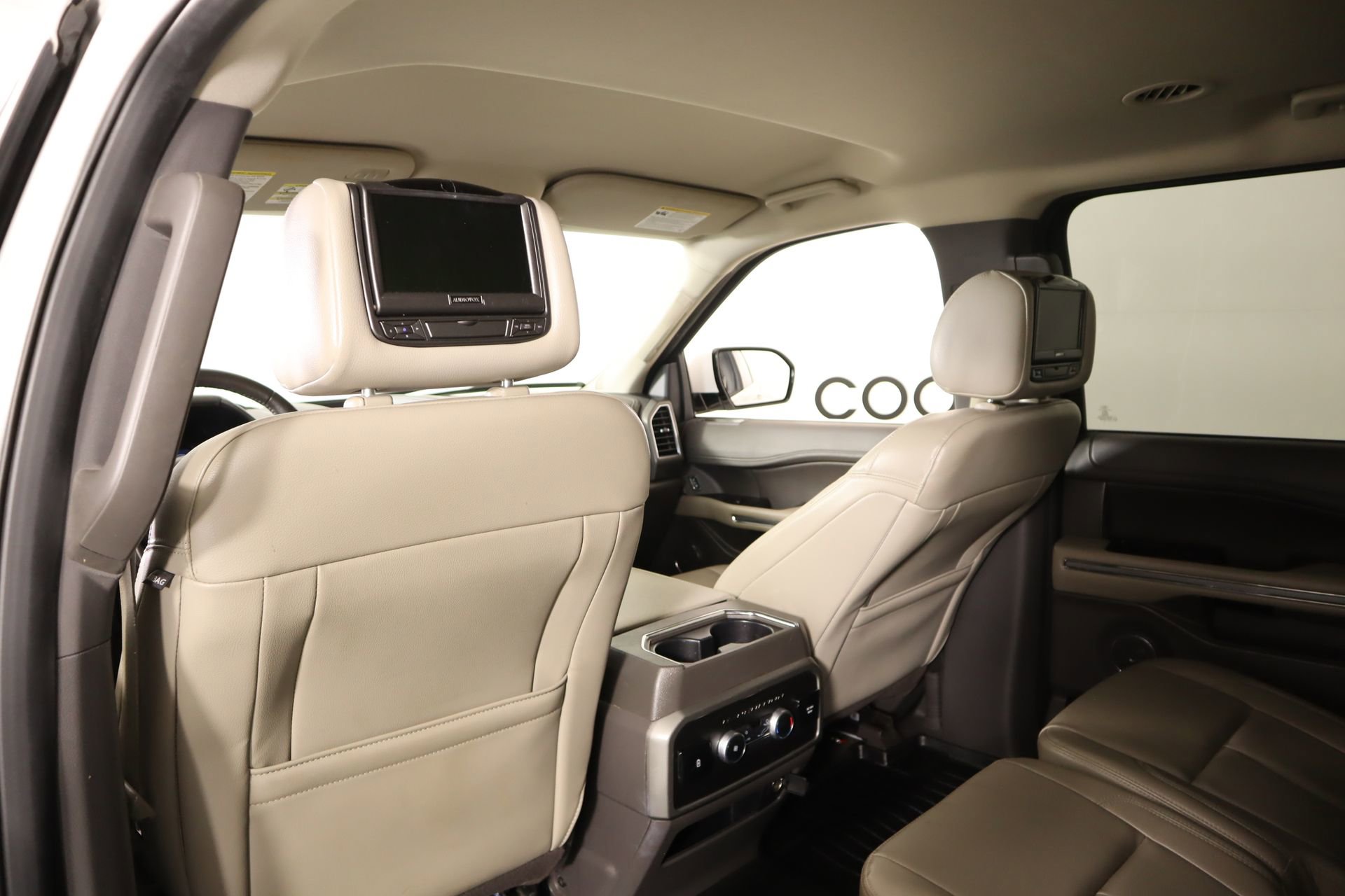 Used 2021 Ford Expedition Max XLT image 17